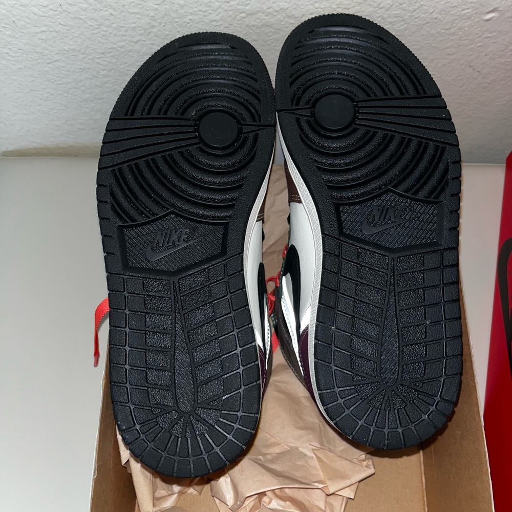 Air jodan 1 retro high (size 6) - Picture 6 of 6